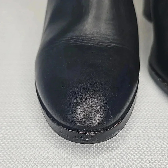 Louis et Cie Women's Black Leather Zip Up Suede Ankle Boot with Buckle Size 8.5 - Picture 5 of 16